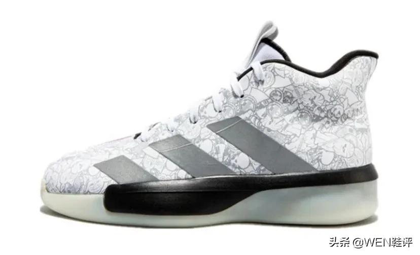 阿迪四百左右慢跑鞋,四百元后卫实战鞋阿迪达斯