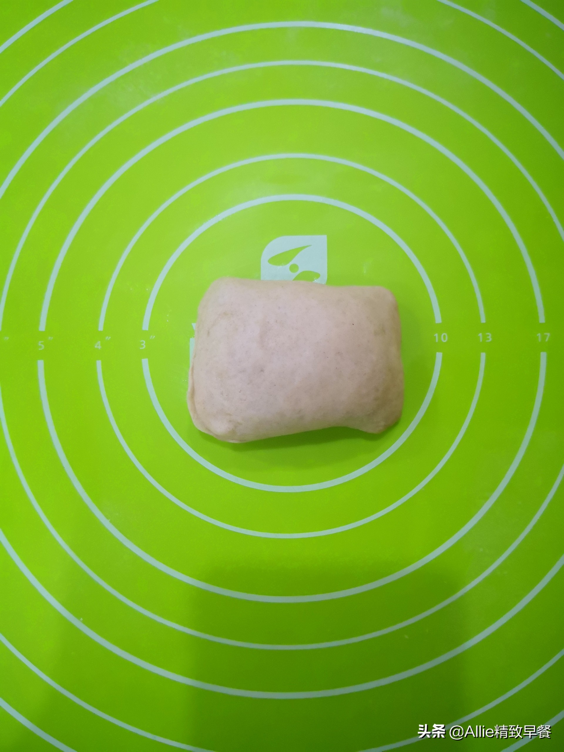 酥酥烧饼正宗做法,五香酥烧饼做法大全