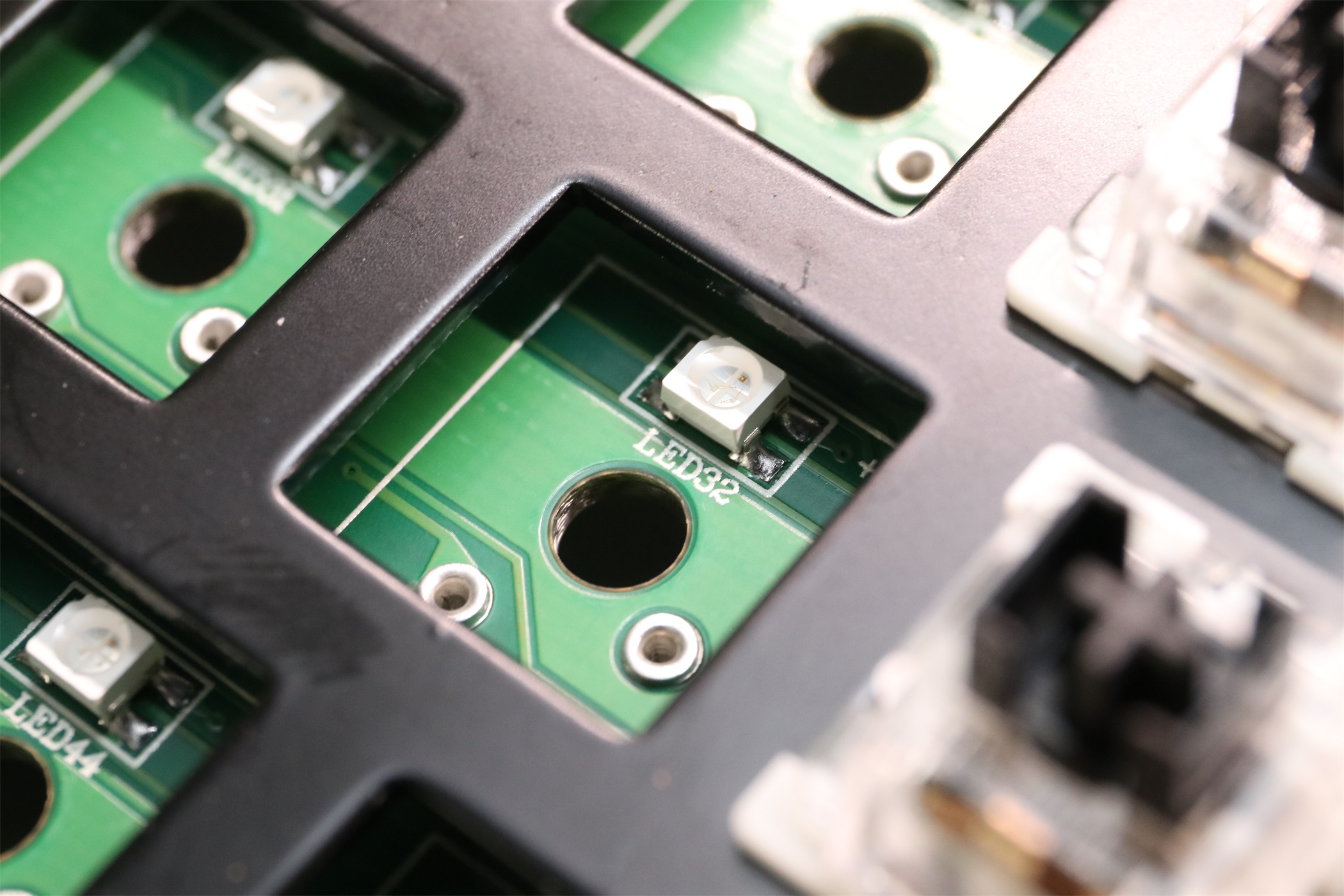 性价比超高的超薄无线键盘,性价比热插拔机械键盘推荐