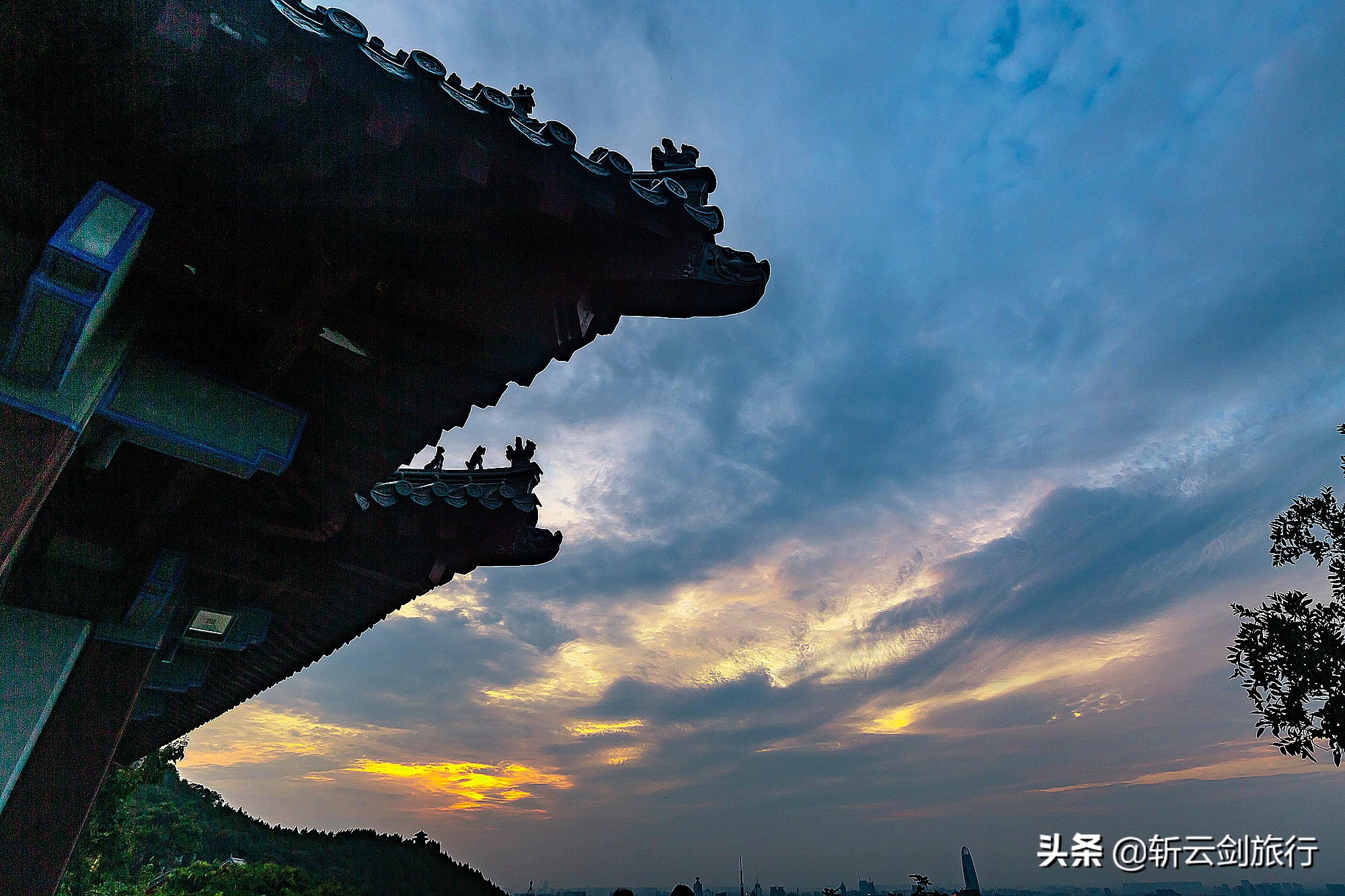 济南的千佛山最美景讲解,济南千佛山都有哪些景点