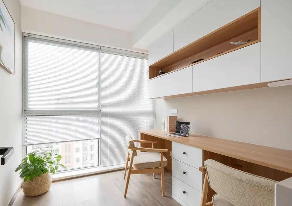 窗帘怎么选省钱又实用,窗帘怎么选好看又实用