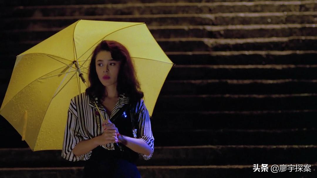 想不到他俩曾是夫妻,一位日籍香港女打星,一位靠演“浩南”翻身