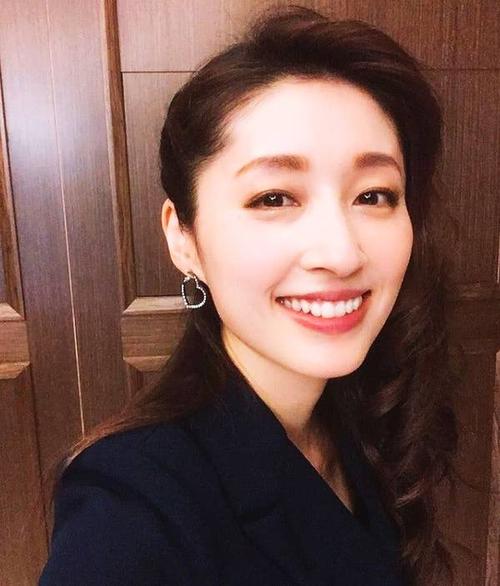 女演员田中千绘简历,女演员田中千绘图片