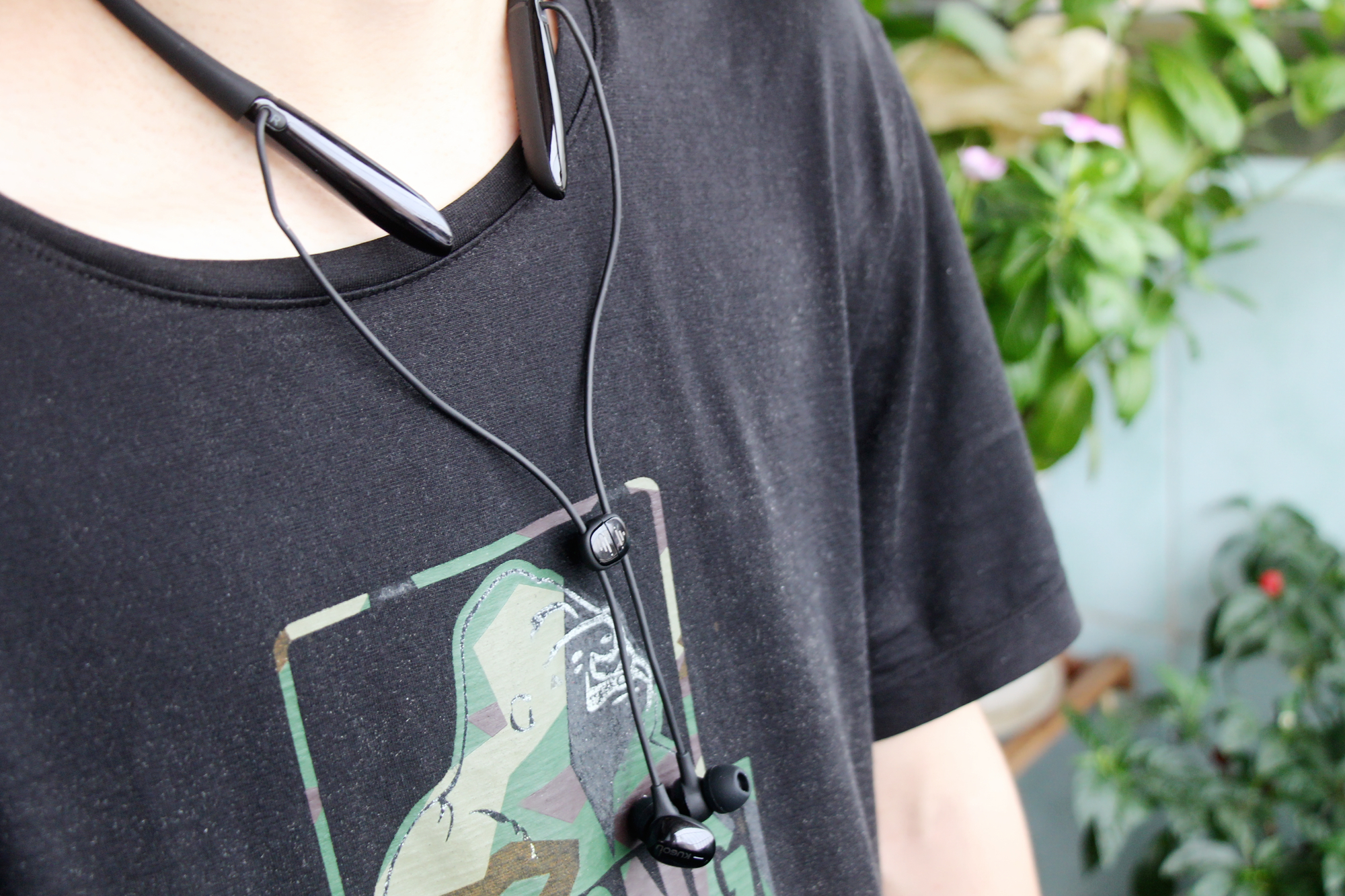 到底什么耳机又便宜又好用,到底哪种耳机适合玩游戏