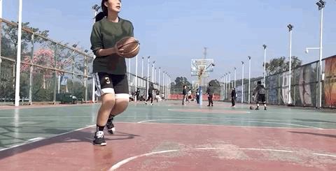 冬天穿光腿神器会对身体不好吗,冬天穿光腿神器好看吗