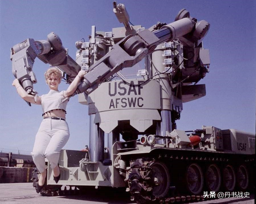 甲壳虫机器人视频,甲壳虫变形机器人