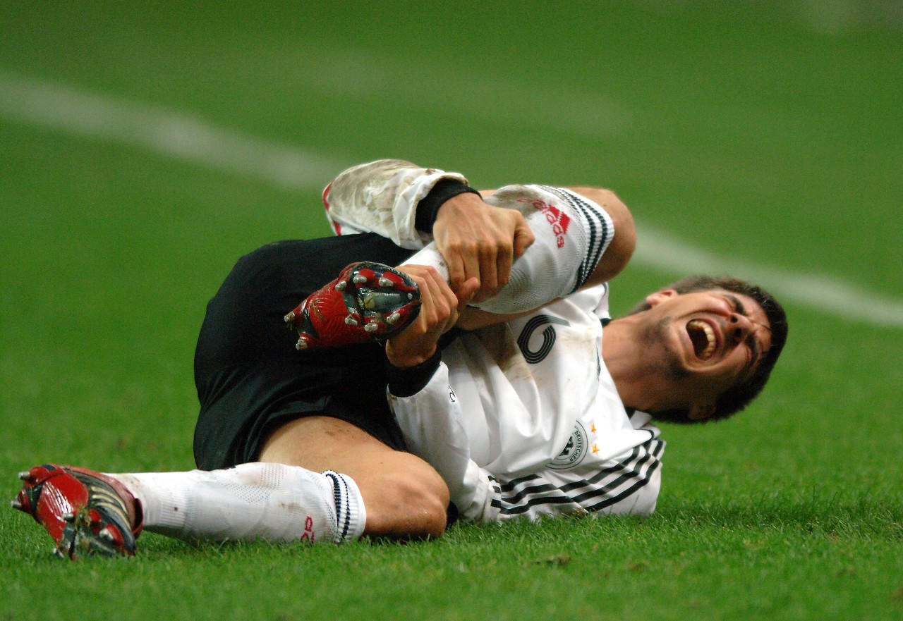 足坛26号球员,足坛26号球衣代表人物