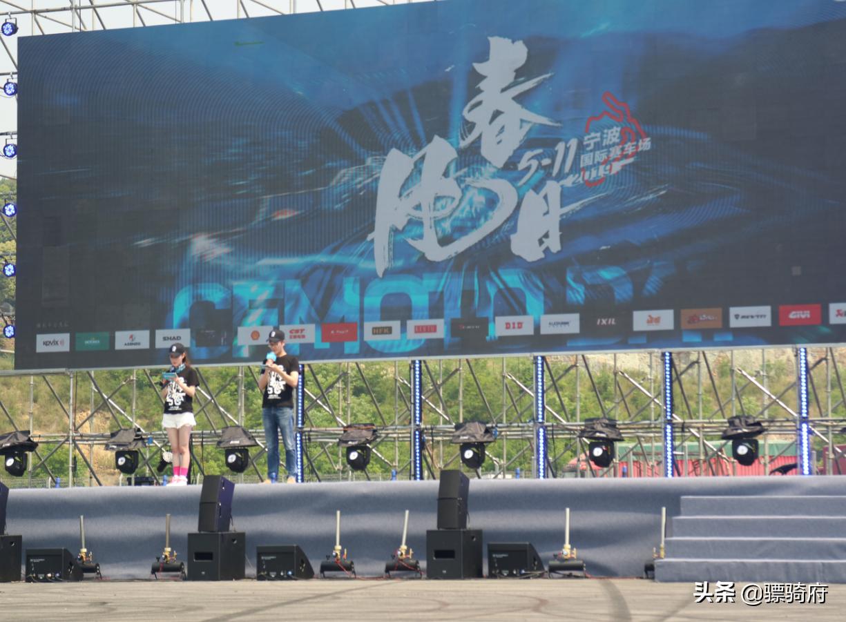 gsx250r和春风250sr比速度,春风250sr和gsx250r