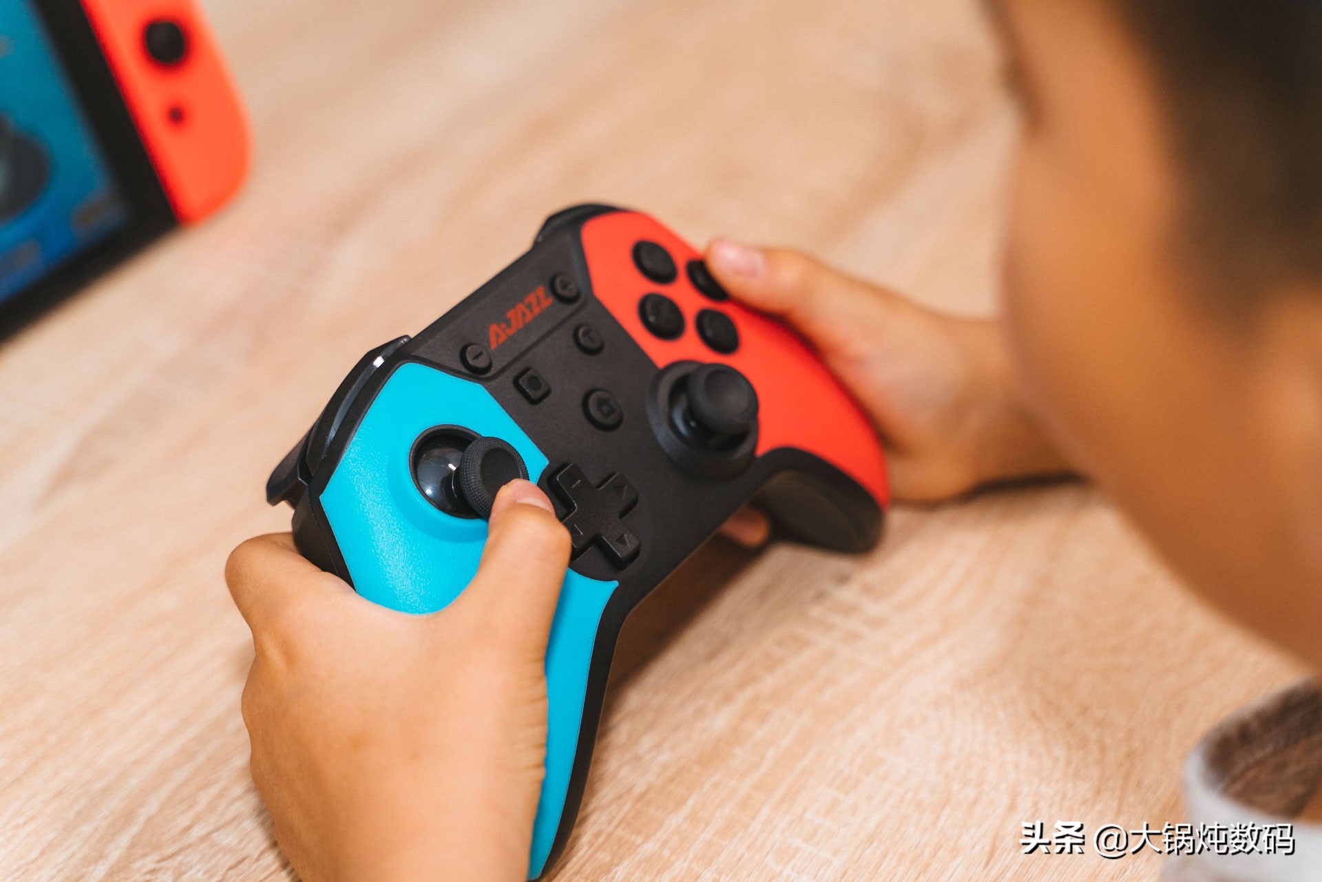 ns游戏手柄推荐百元,ns手柄推荐