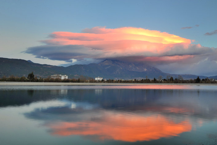 去丽江玩大概要多少钱,丽江到福州怎么走最省钱的路线