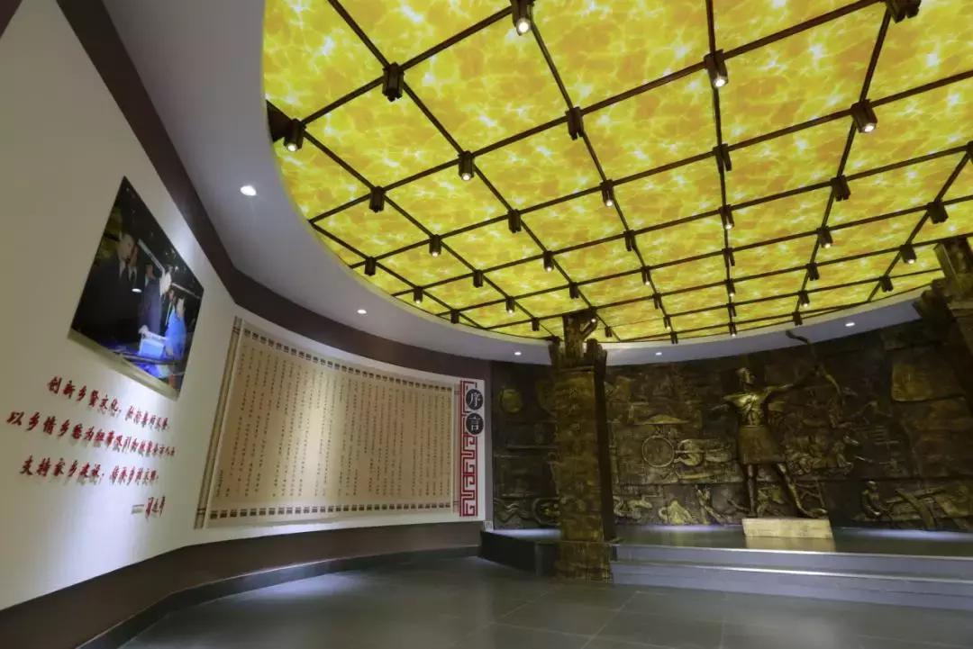 潍坊月亮湾风景区,潍坊月亮湾沙滩