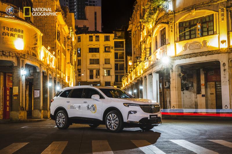 “寰行中国”，仿佛别克架起世界与中国文化的桥梁