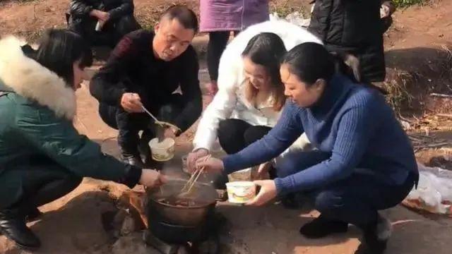 重庆地火村燃烧60年不熄灭,重庆地上冒火的村庄