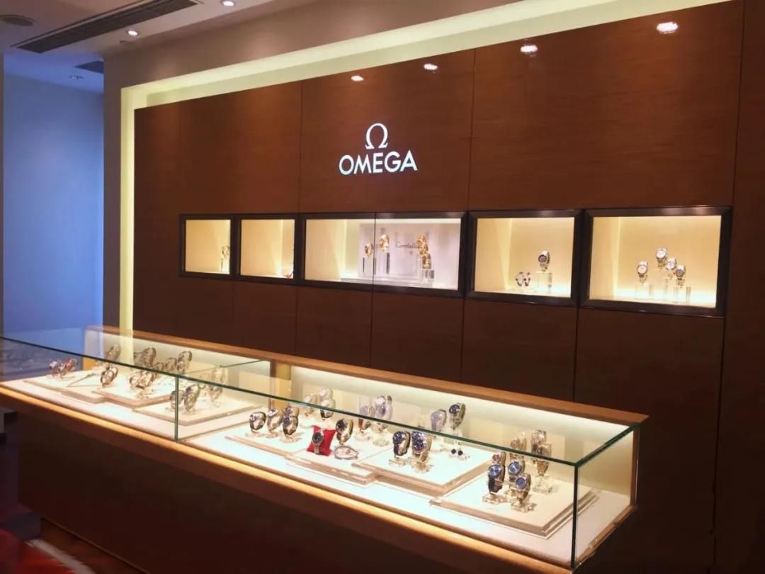 上海外滩十大奢侈品店,魔都奢侈品一条街