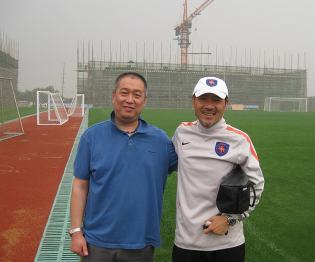 3冠军，青岛曾经辉煌，2021再出发，定教练补队员，站稳中超