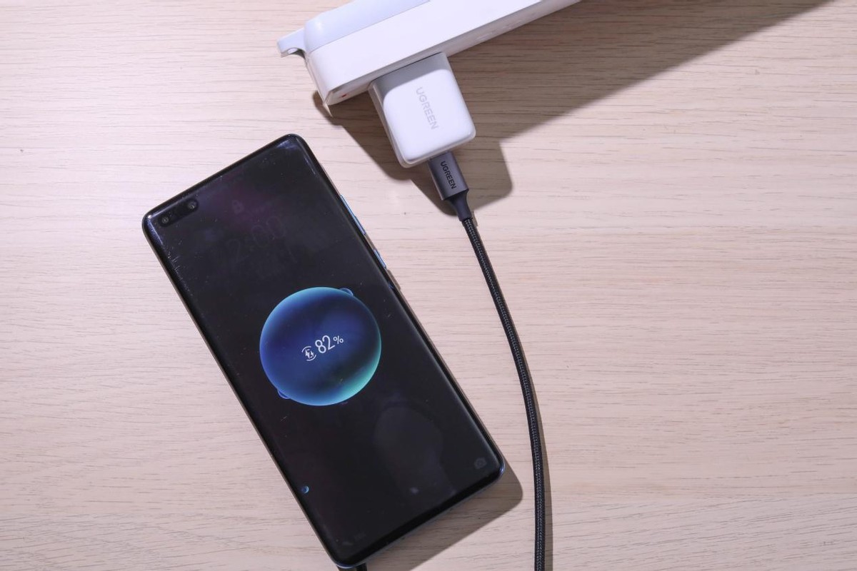 磁吸无线充建议使用吗,磁吸无线充没反应