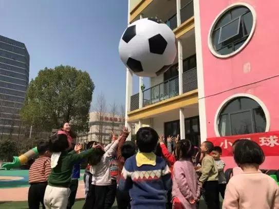 杭州江干区足球,踢足球幼儿园