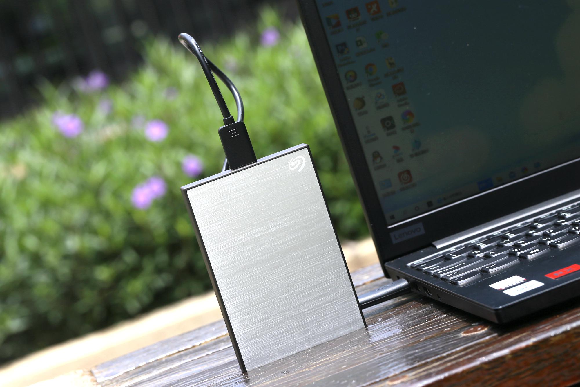 为什么要买移动硬盘,购买移动硬盘需要注意哪些问题