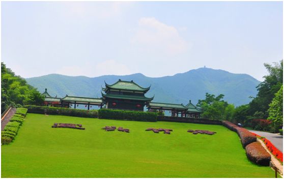 关于春天的颜色,关于春天的景色是什么