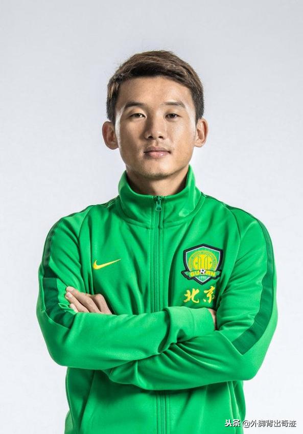 金敬道奖牌,金敬道迎来泰山队生涯200场里程碑