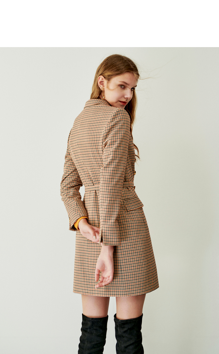 时尚百搭的风衣穿搭,低调又不失优雅的穿搭