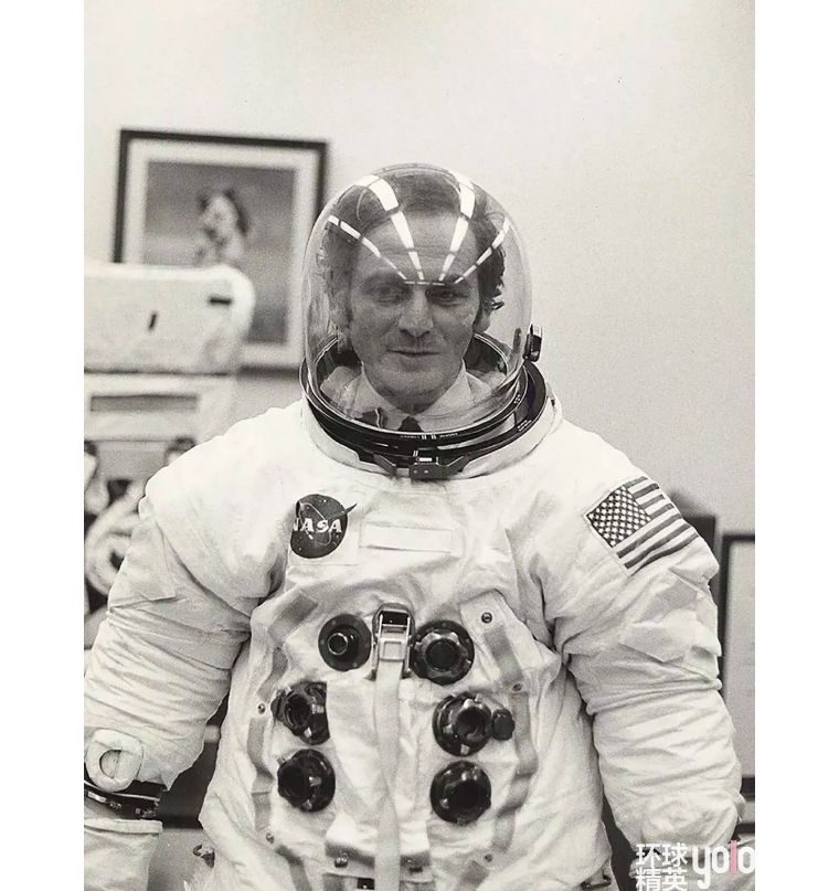 中国时尚的启蒙*皮人**尔·卡丹,用剪裁改变世界的面貌