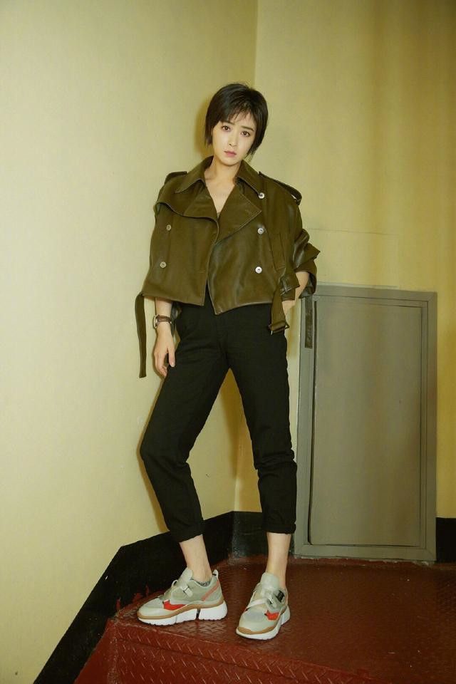 肩宽背厚的女生必练,如何增加肩宽和背宽