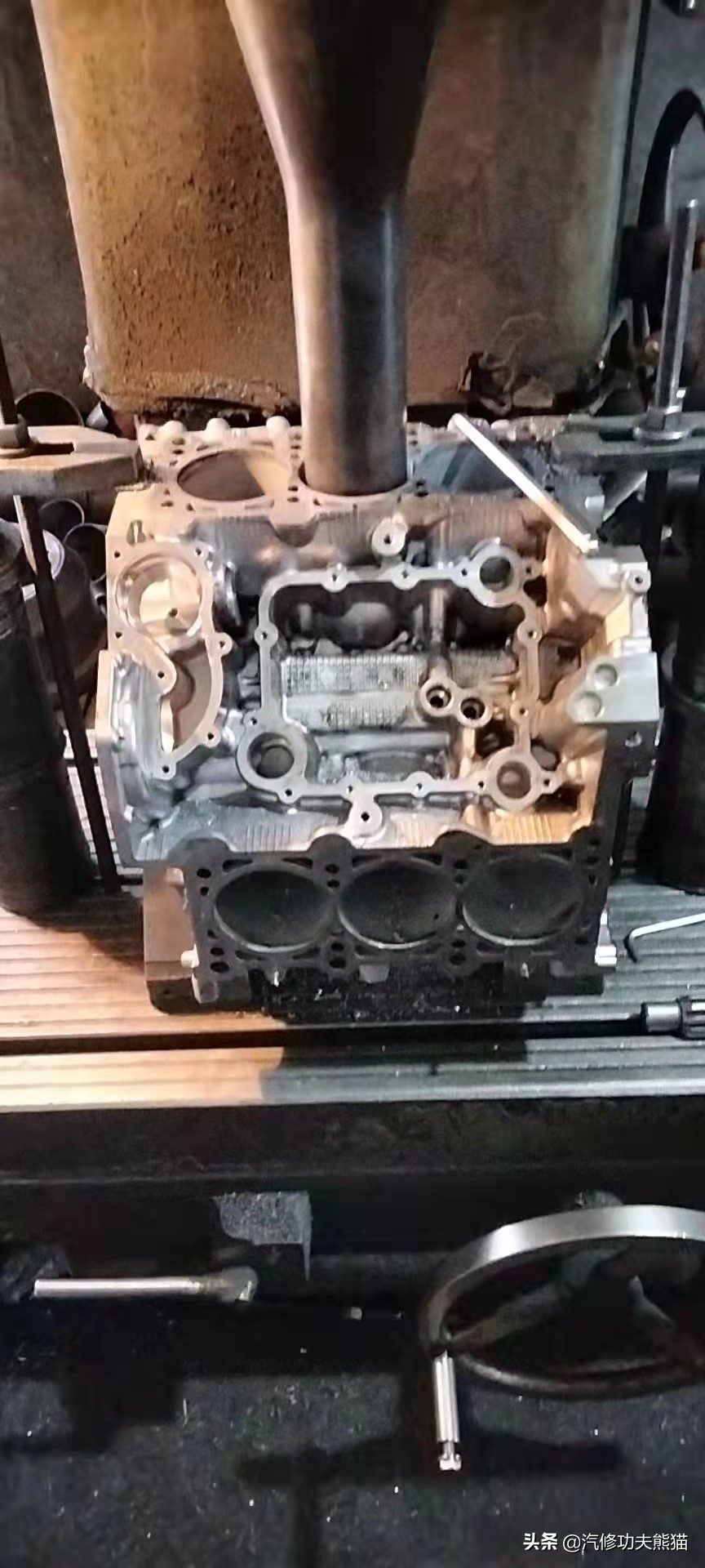 二手途锐烧机油解决要多少钱,二手老途锐烧机油