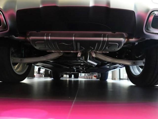 奔驰gla2004matic,奔驰gla200时尚款值得购买吗