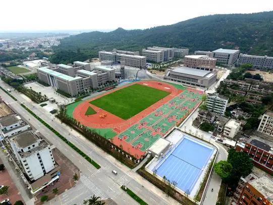 珠海新高一住宿需要备什么,珠海各高中住宿一览表