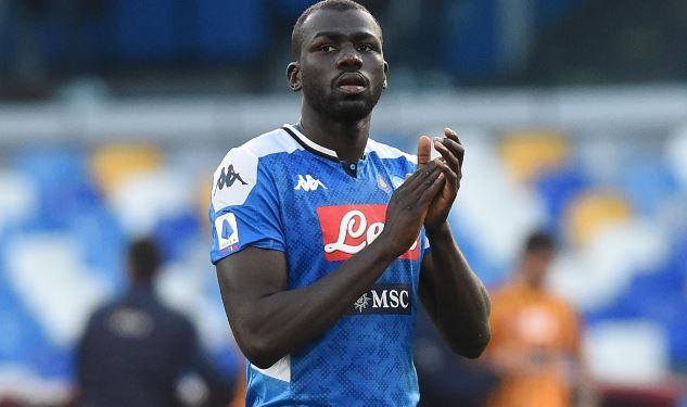 为平衡球队财政，曼联准备清洗9名球员套现