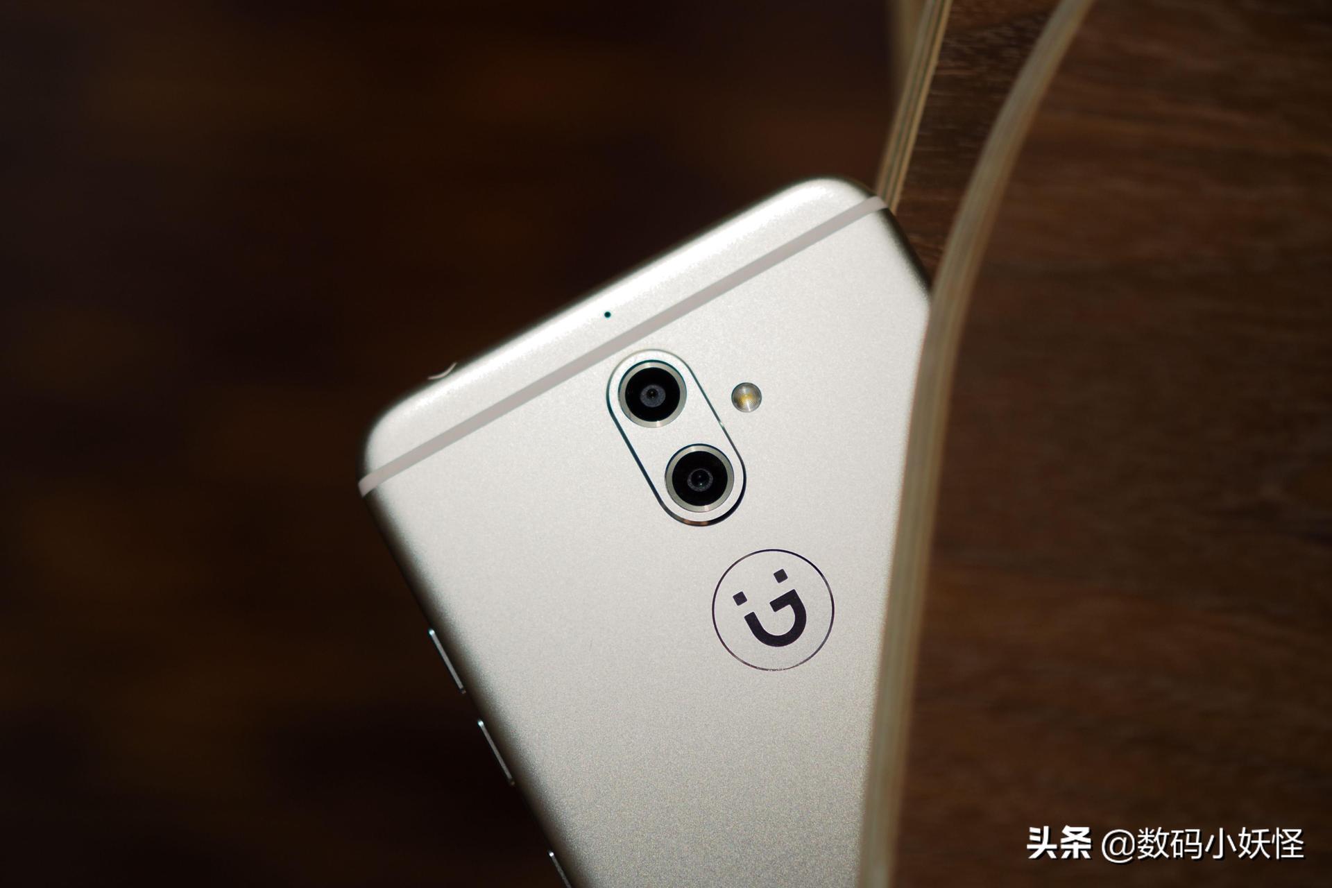 一手好牌被打的稀烂的公司,一手好牌打得稀烂的企业