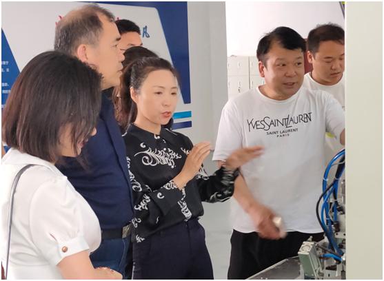 考察医疗设备公司视频,参观考察物流仓储产业园