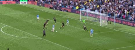 一场0-0让英超争四更加惨烈,够狠完整版在线观看