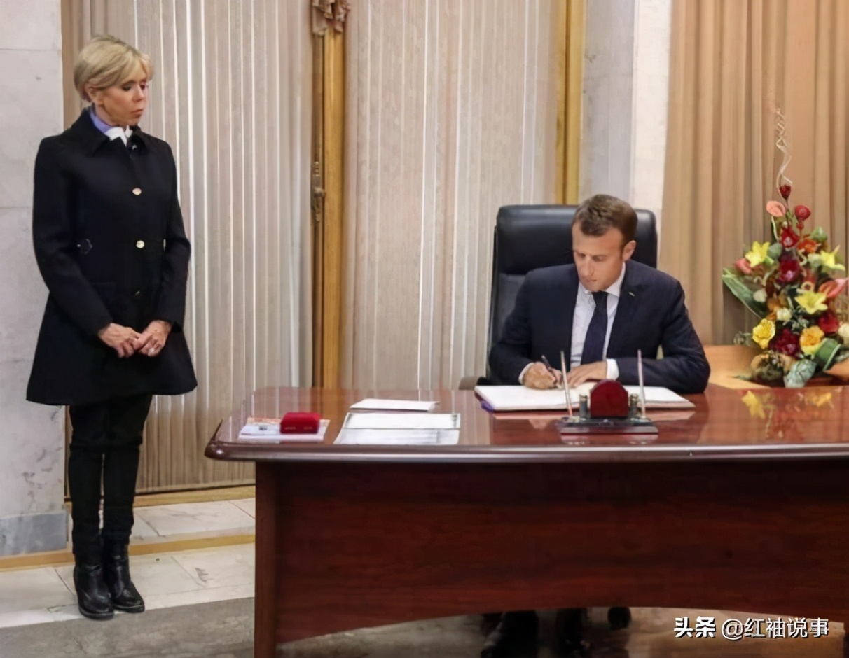 67岁布丽吉特马克龙,布丽吉特什么地方吸引了马克龙