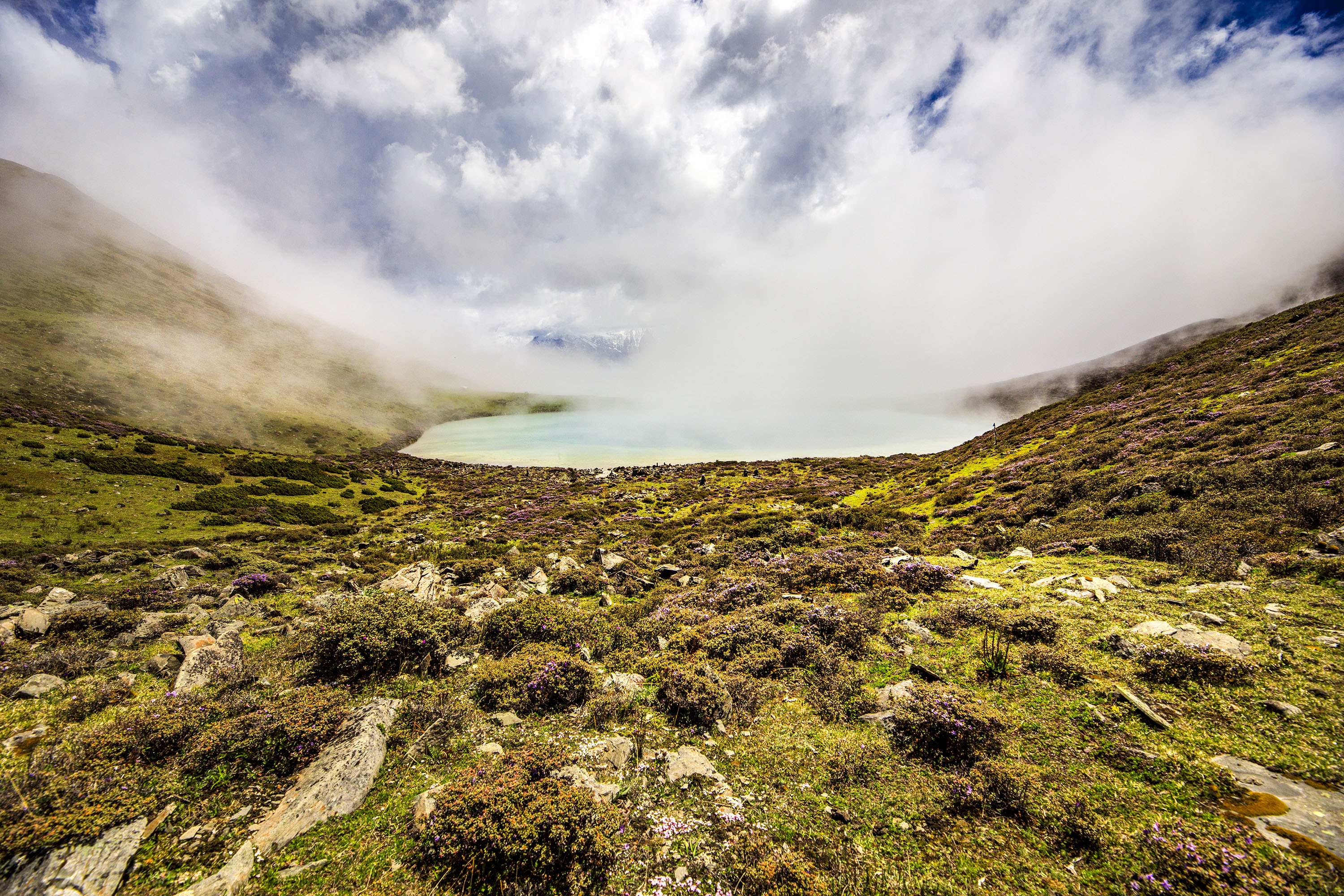 贡嘎雪山自由旅拍,里索海贡嘎雪山全景
