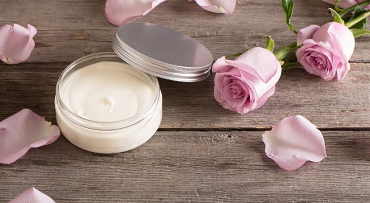 乳液和面霜怎么区别好坏,护肤乳液的正确用法