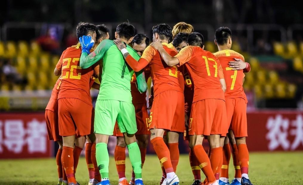 国足vs叙利亚顾超,2016国足对战叙利亚顾超失误