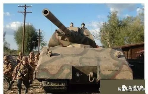 没有最大，只有更大，大到需要60节车厢才能拉完的大炮