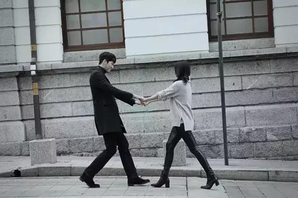 申敏儿在金宇彬生病后不离不弃,金宇彬癌症