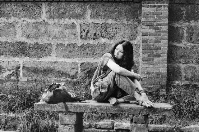 三毛为什么是个善良的人,三毛为什么是中国的英雄