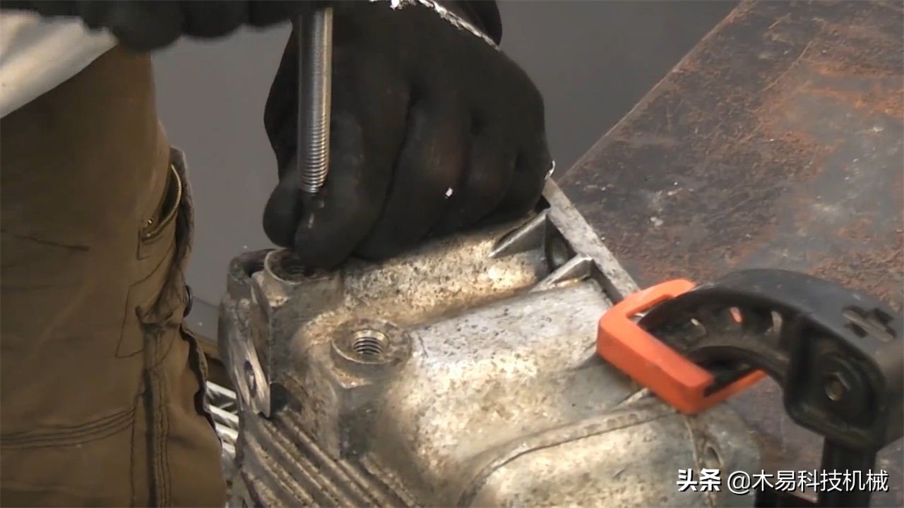 螺丝钉断在螺母中怎么取出,膨胀螺丝螺母怎么取出