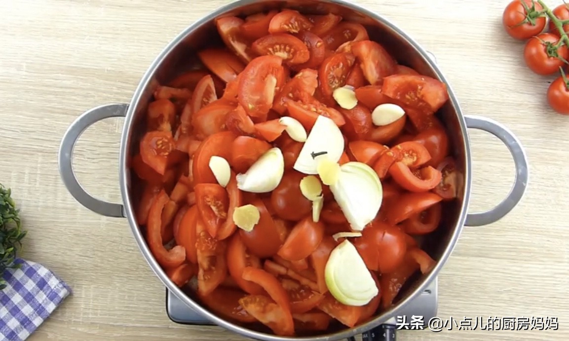 在家自制西红柿酱,西红柿酱的正确熬制方法视频播放