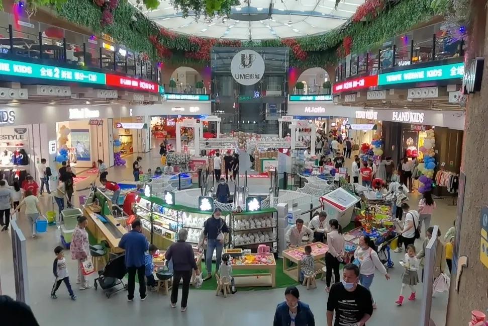 西安砂之船奥特莱斯视频,西安砂之船奥特莱斯外景