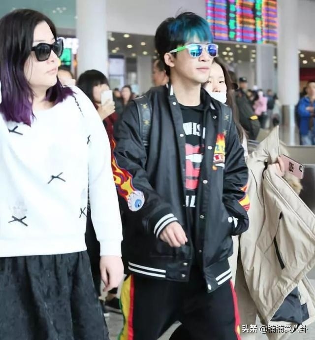 揭秘和经纪人恋爱的明星,和明星谈恋爱经纪人要求划清界限