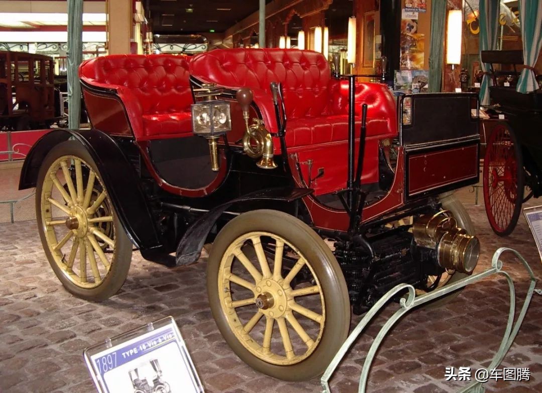 还有谁想成为“爆款”？让巴黎时装周上的标致4008来告诉你吧