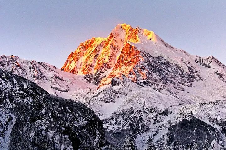 海螺沟温泉什么时候去最美,脑补一下