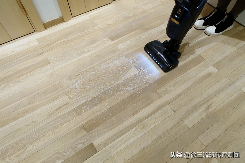 伊莱克斯吸尘器的使用说明,伊莱克斯吸尘器pf91