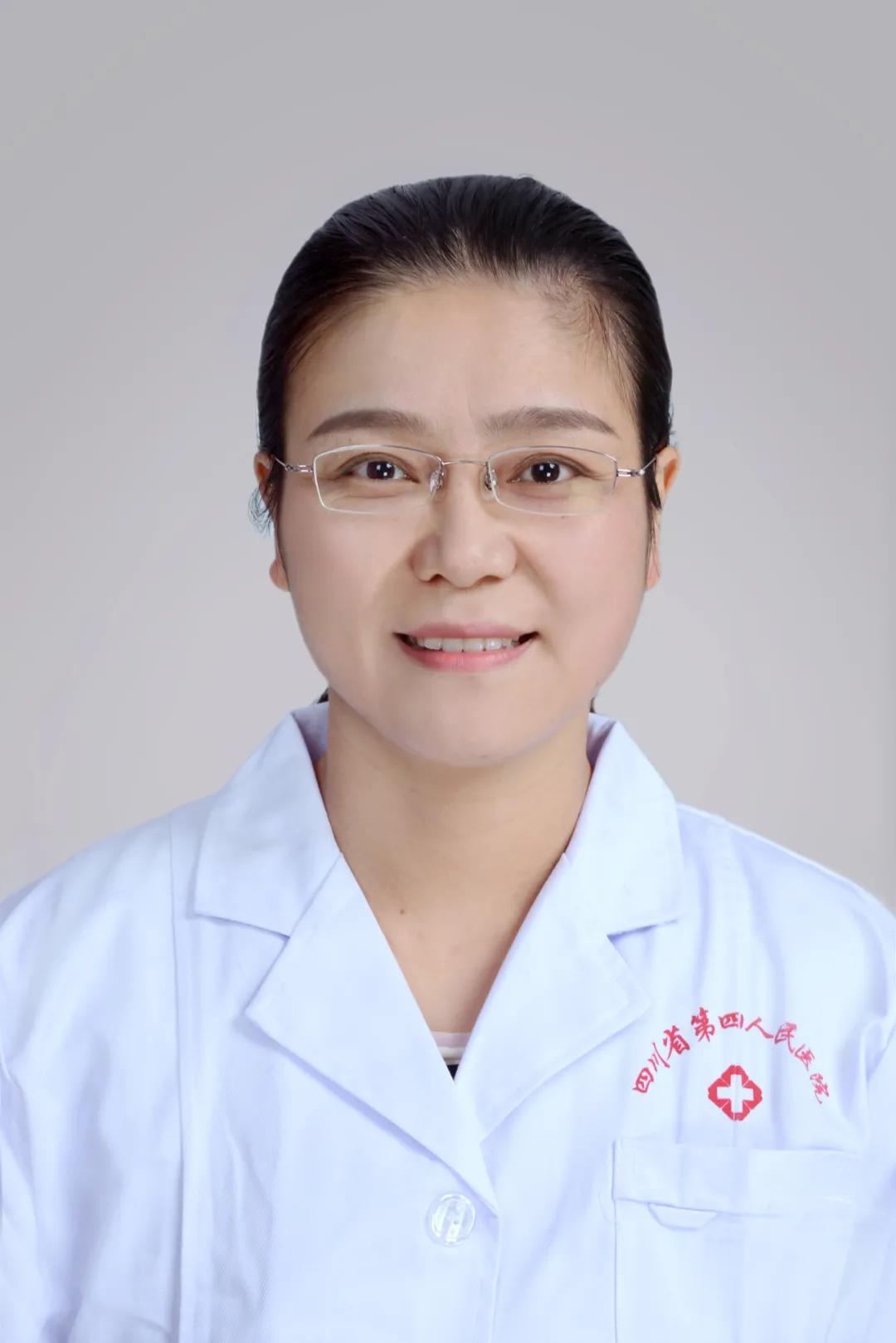 中医角度讲手心脚心有汗是咋回事,总爱出汗吃点什么药调理好呢