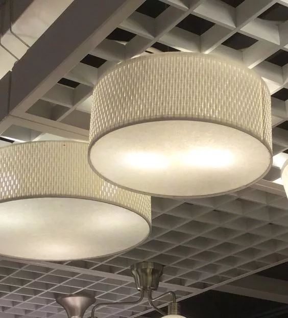 最新潮的吸顶灯,什么款式的吸顶灯好看又亮耐用